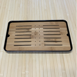 Чабань из натурального бамбука с черным поддоном